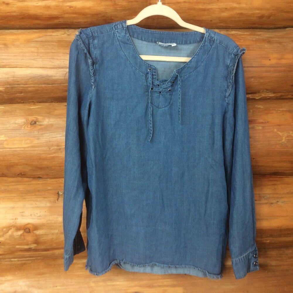 Tru Luxe Denim Chambrey Raw Edge Boho Pullover Top Size Small Western Cowgirl